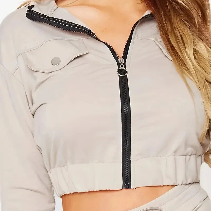 Women's Two-Piece Set Cropped Long Sleeve Top with Drawstring Pants