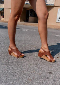 Hannah Sandals - Jessiz Boutique