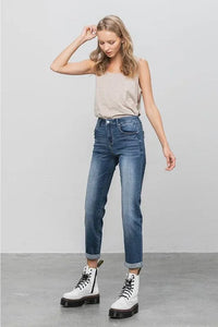 Slim Boyfriend Jeans - Jessiz Boutique