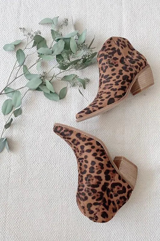 AMOUR Western Boot Leopard - Jessiz Boutique