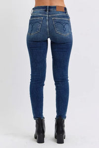 Judy Blue Full Size Mid-Rise Waist Skinny Jeans with Thermal Lining