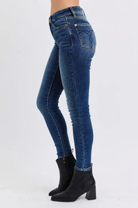 Judy Blue Full Size Mid-Rise Waist Skinny Jeans with Thermal Lining