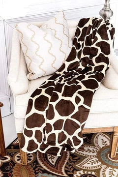 Giraffe Super Soft Cozy Bed Throw Flannel Blanket - Jessiz Boutique