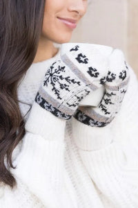 Nordic Snowflake Mittens - Jessiz Boutique